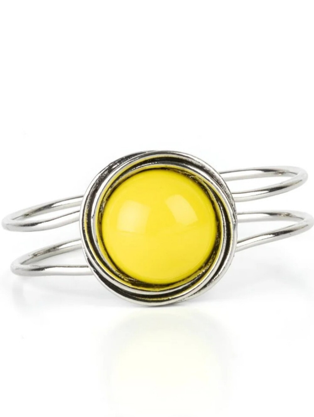 Paparrazi "Take It From The POP" Yellow Hinged Cuff Bracelet. NWOT.